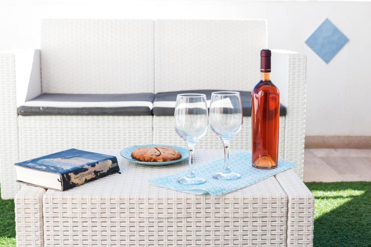 White Rose Suite Apartment Cala Gonone Εξωτερικό φωτογραφία