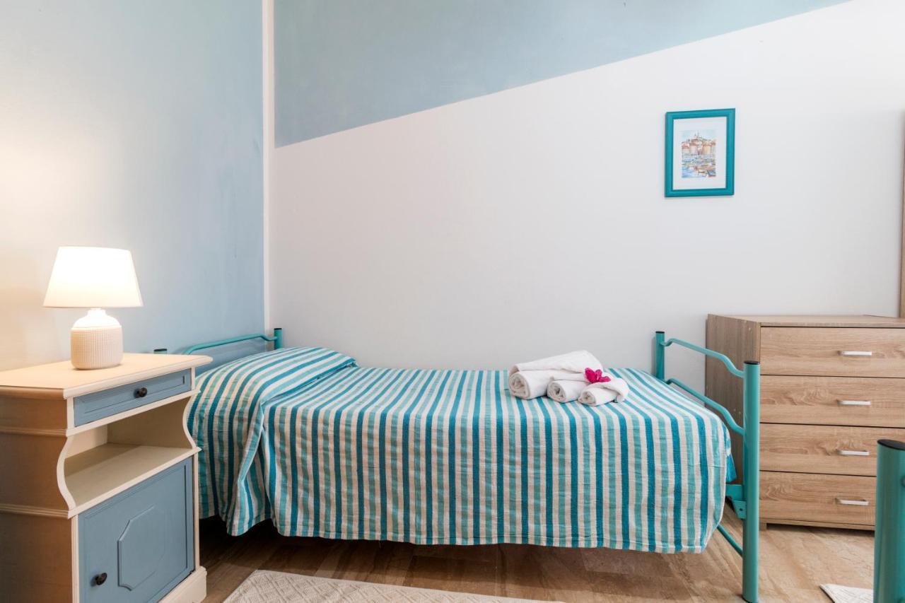 White Rose Suite Apartment Cala Gonone Εξωτερικό φωτογραφία