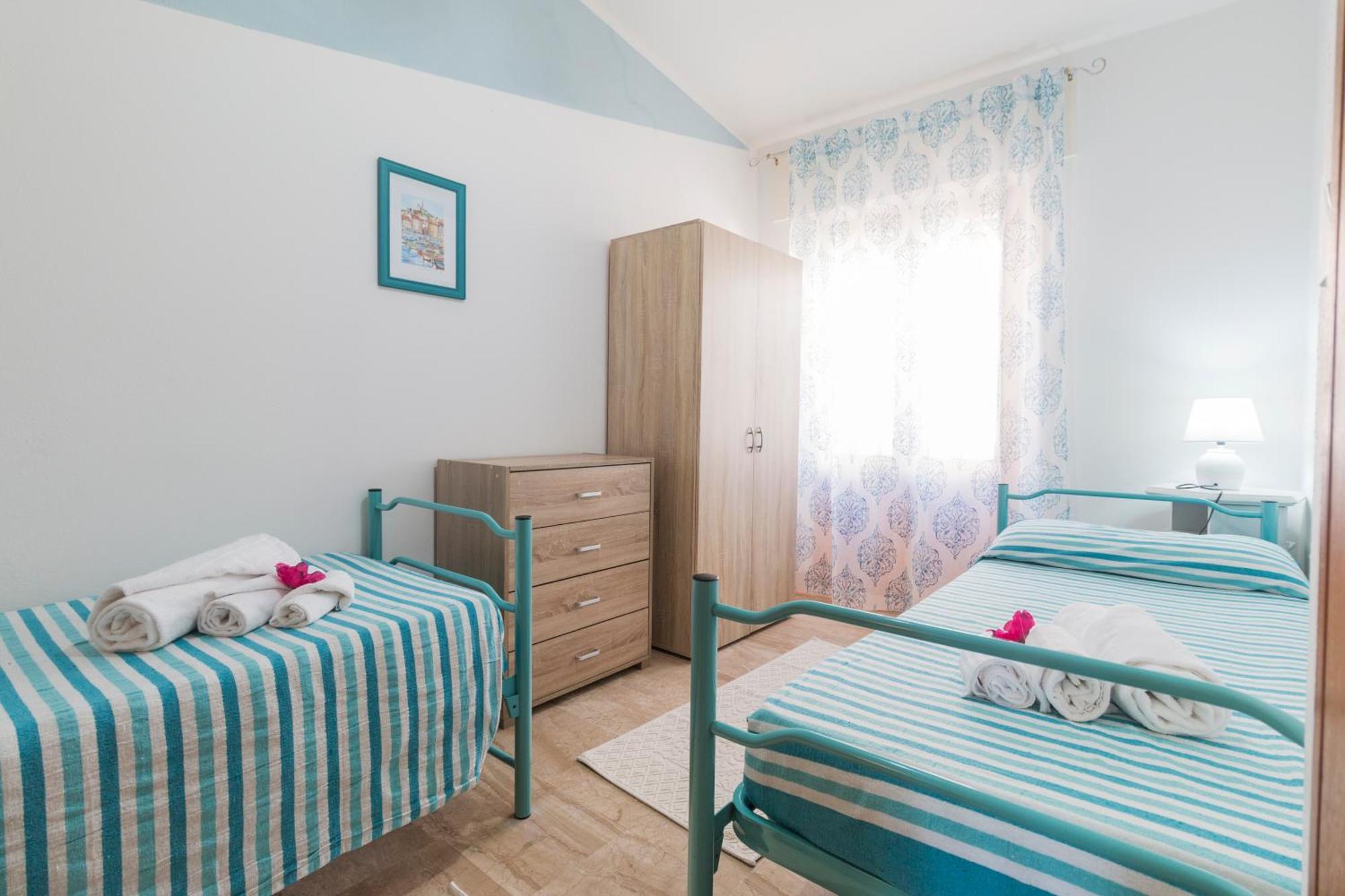 White Rose Suite Apartment Cala Gonone Εξωτερικό φωτογραφία