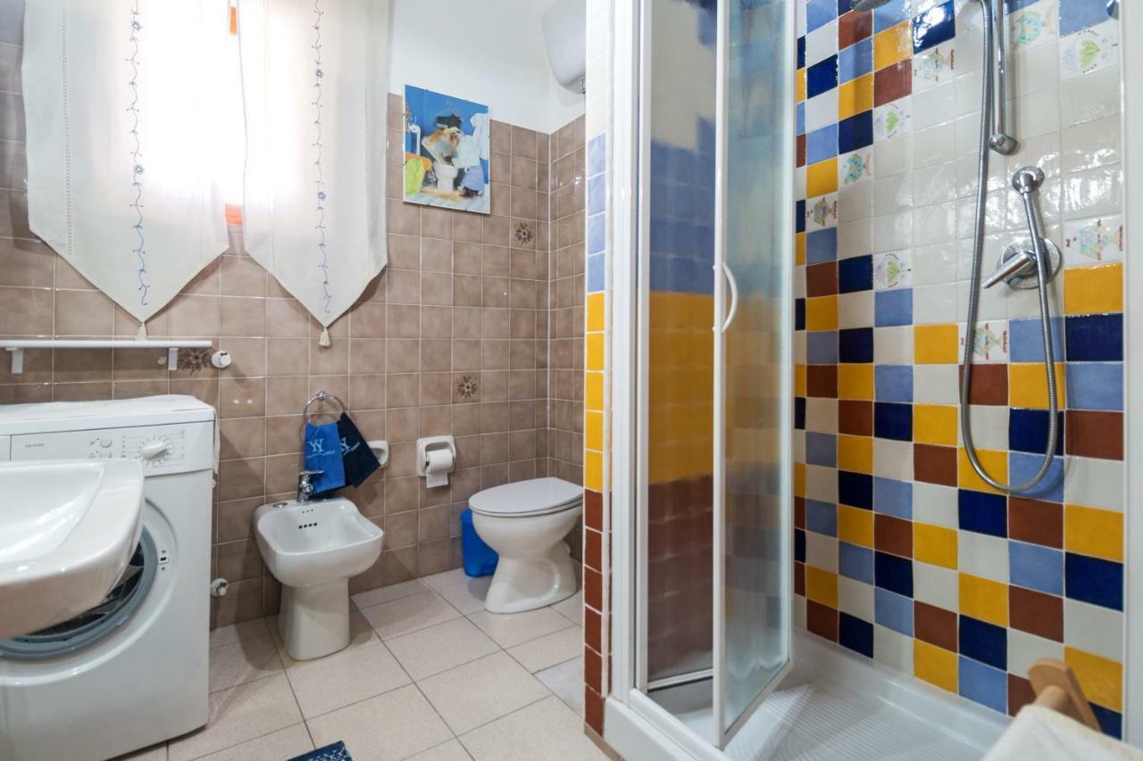 White Rose Suite Apartment Cala Gonone Εξωτερικό φωτογραφία